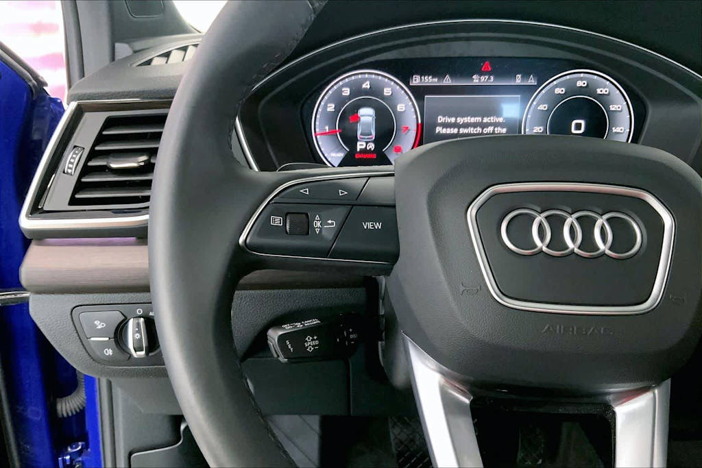 Thumbnail: 2023 Audi Q5 - 22