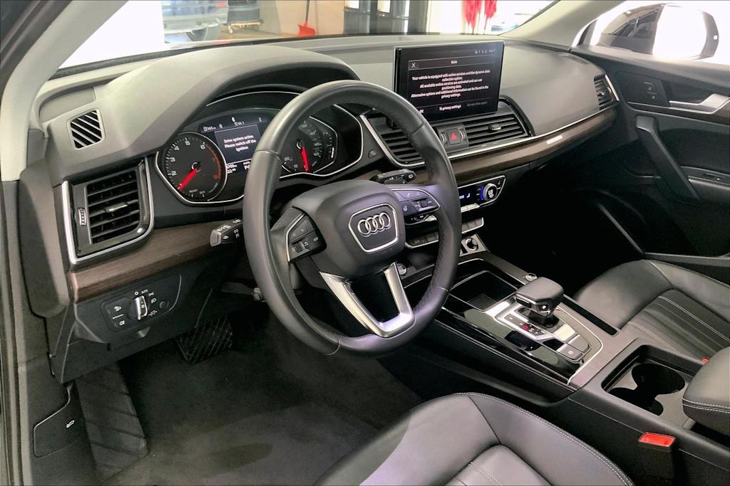 Thumbnail: 2023 Audi Q5 - 2