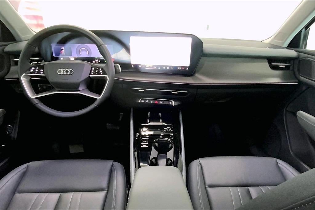 Thumbnail: 2026 Audi Q3 - 8