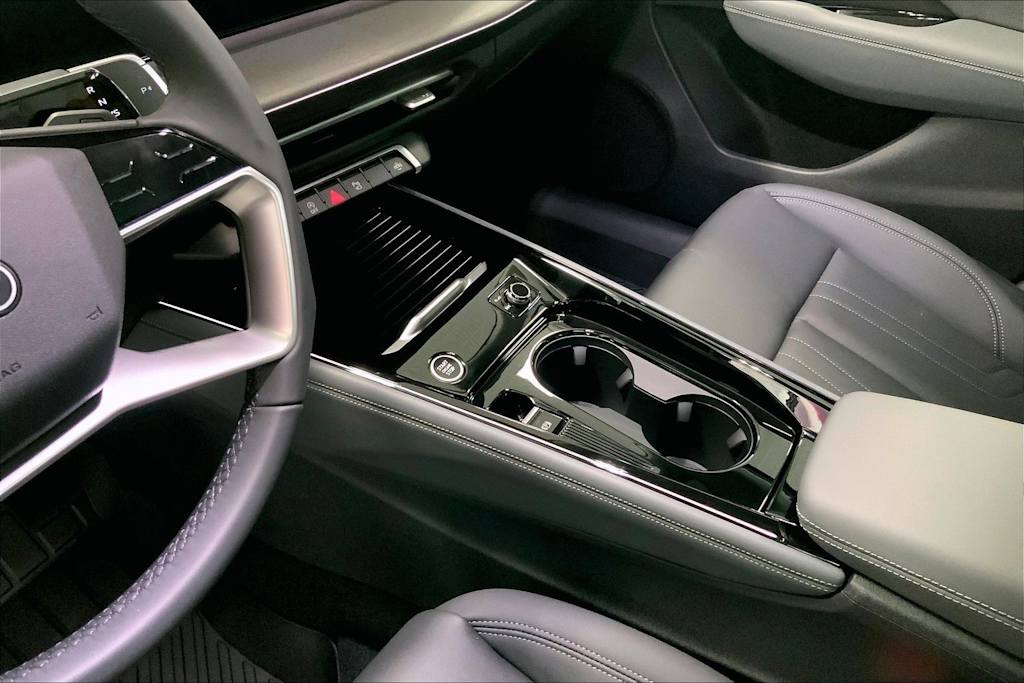 Thumbnail: 2026 Audi Q3 - 14