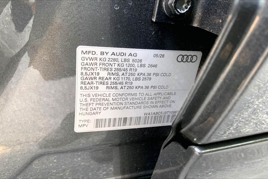 Thumbnail: 2026 Audi Q3 - 20