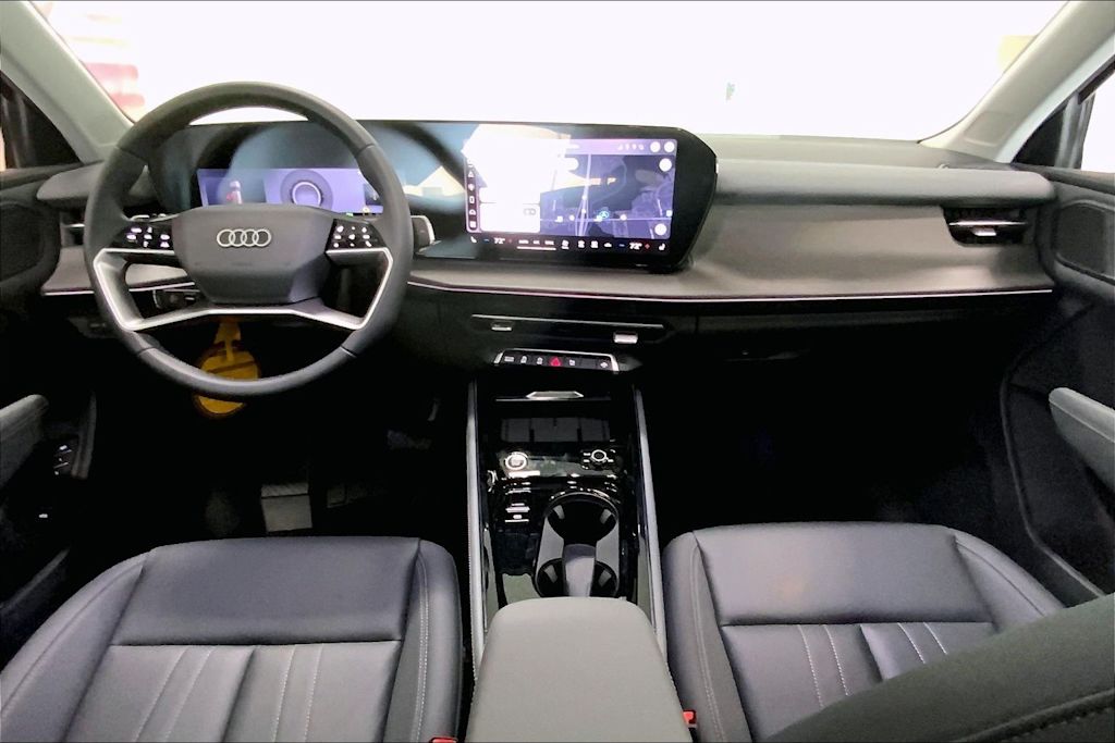 Thumbnail: 2026 Audi Q3 - 8