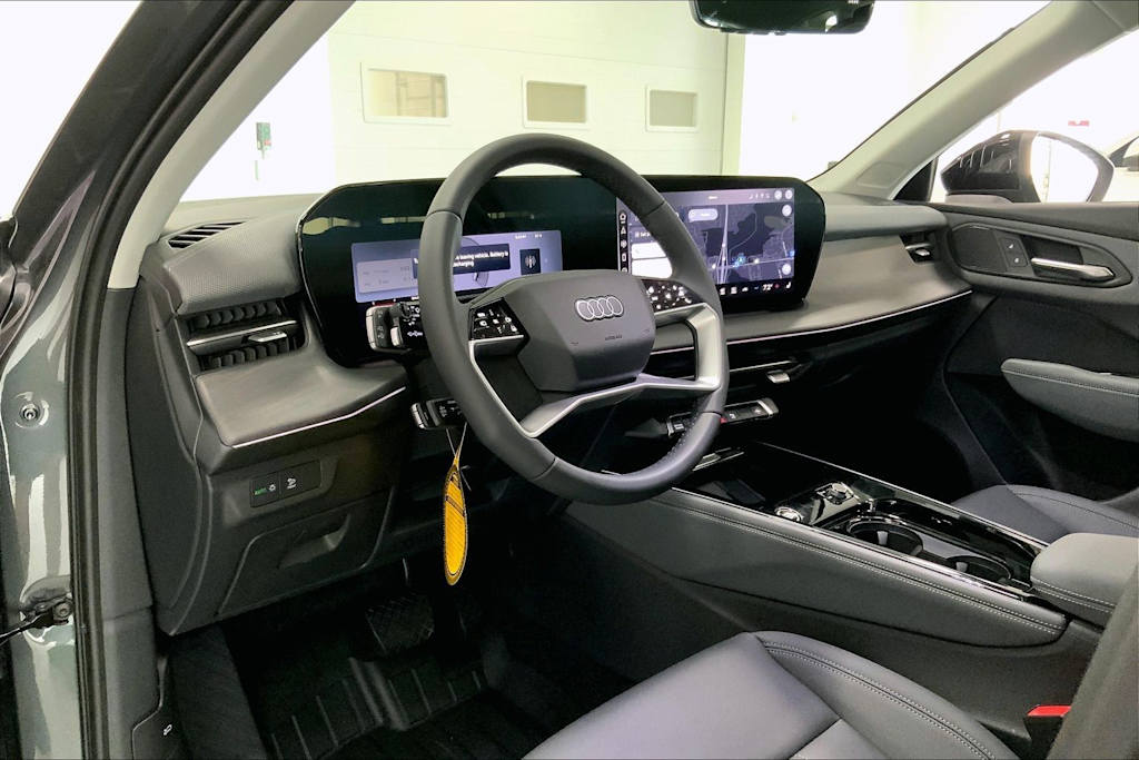 Thumbnail: 2026 Audi Q3 - 2