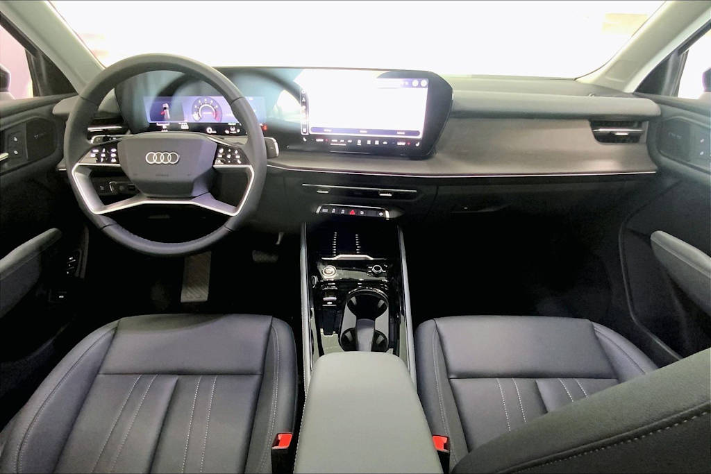 Thumbnail: 2026 Audi Q3 - 8