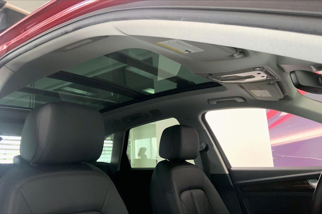 Thumbnail: 2020 Audi Q5 - 28