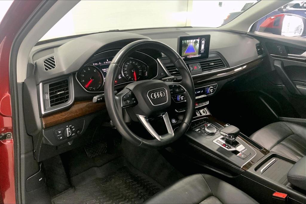 Thumbnail: 2020 Audi Q5 - 2