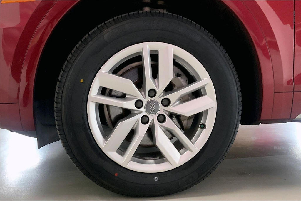 Thumbnail: 2020 Audi Q5 - 8