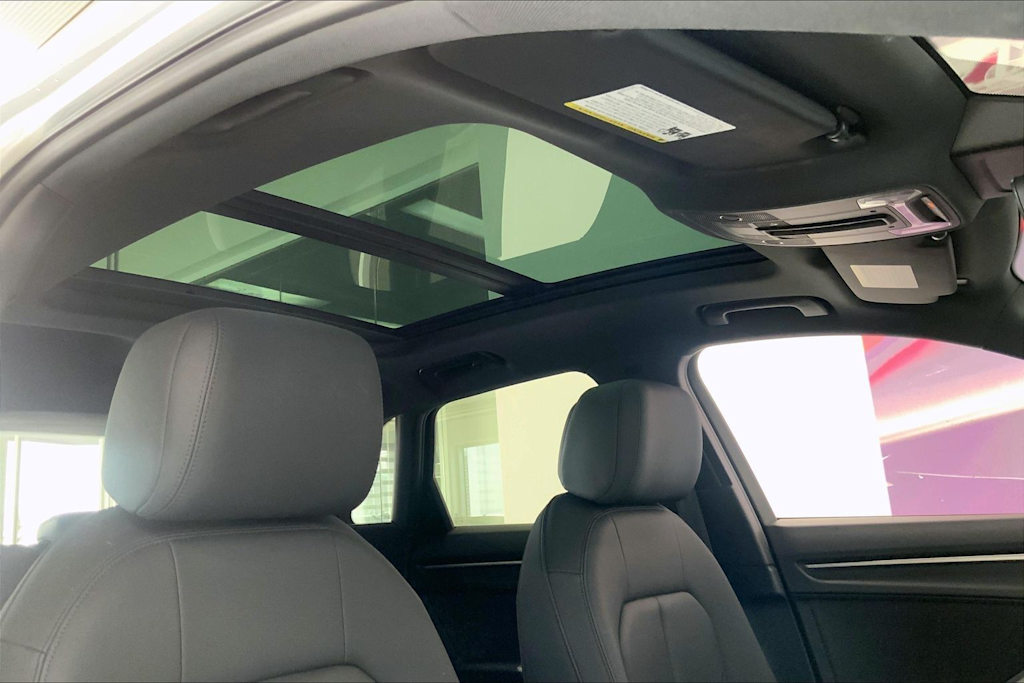 Thumbnail: 2023 Audi Q3 - 27
