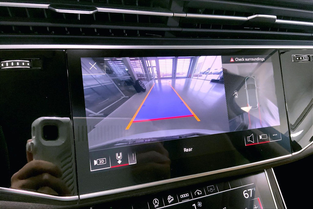 Thumbnail: 2022 Audi Q7 - 15