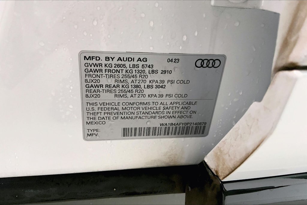 Thumbnail: 2023 Audi SQ5 - 20