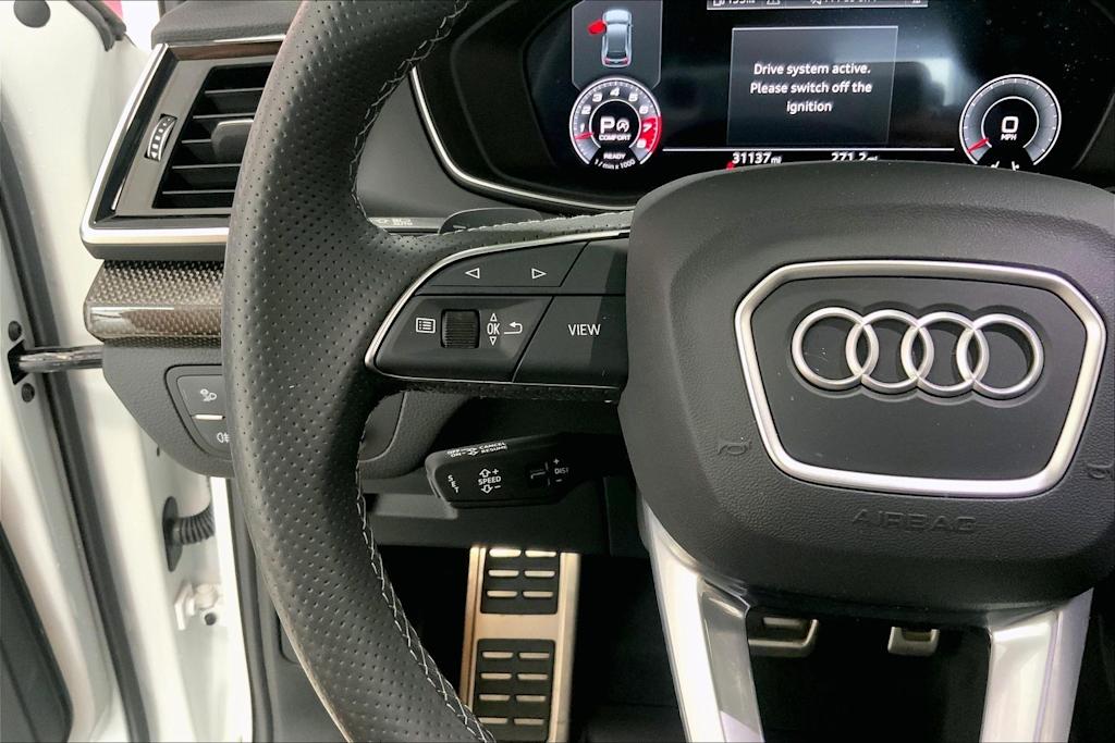 Thumbnail: 2023 Audi SQ5 - 23