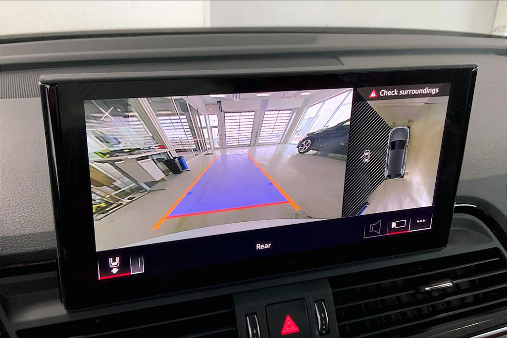 2022 Audi SQ5 Premium Plus 26