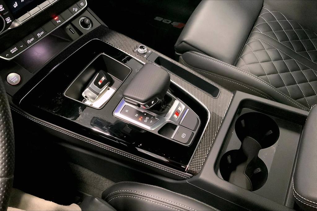 Thumbnail: 2025 Audi SQ5 - 17