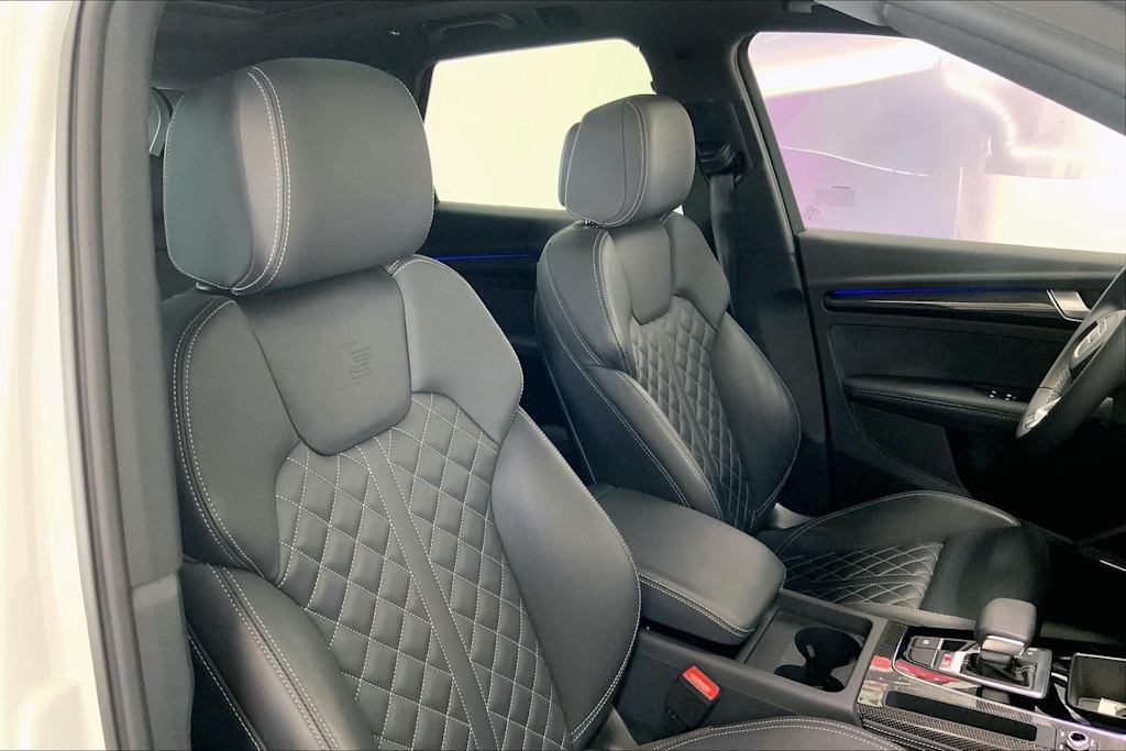 Thumbnail: 2025 Audi SQ5 - 21