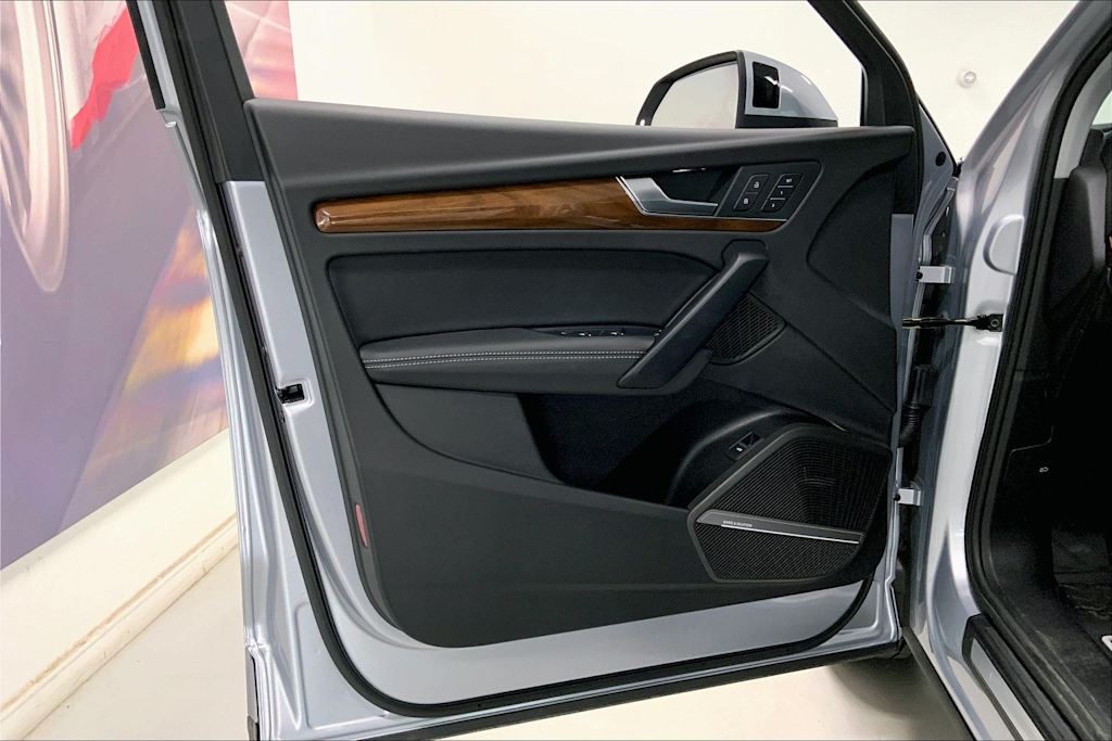 2024 Audi Q5 Premium Plus 26