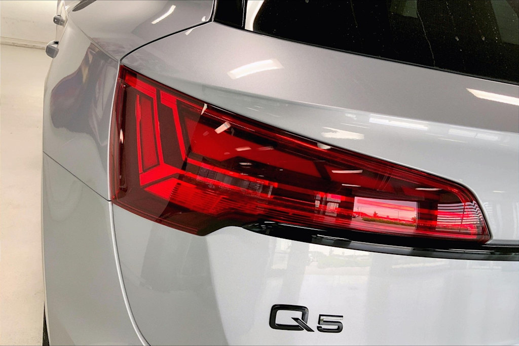 2024 Audi Q5 Premium Plus 30