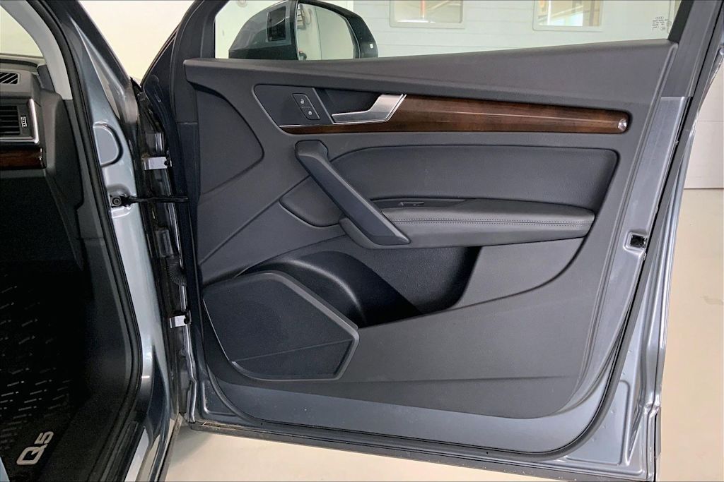 Thumbnail: 2019 Audi Q5 - 24
