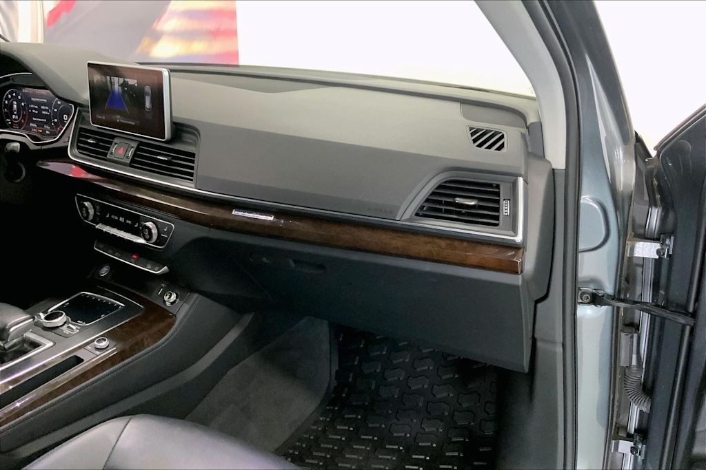 Thumbnail: 2019 Audi Q5 - 20