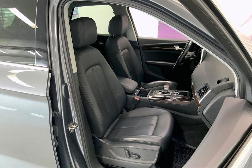 Thumbnail: 2019 Audi Q5 - 9