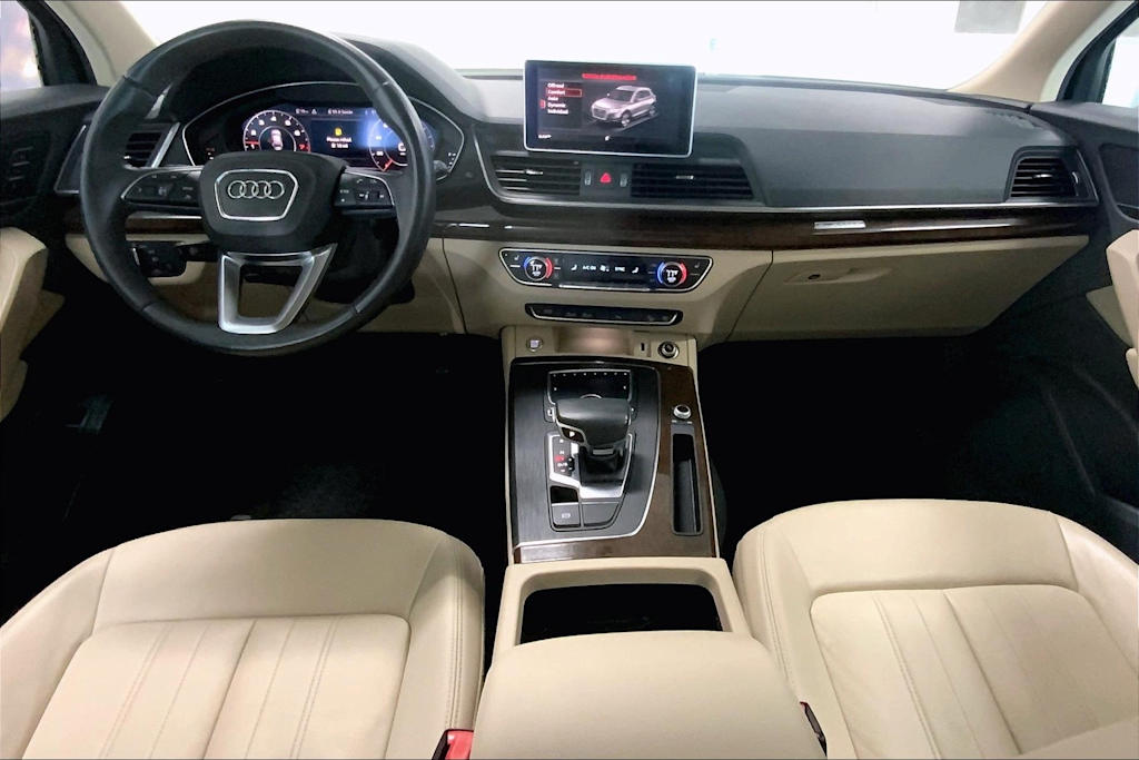 Thumbnail: 2020 Audi Q5 - 9