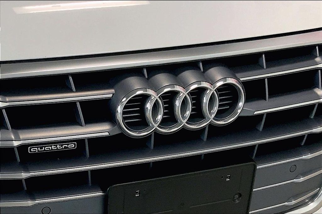 Thumbnail: 2020 Audi Q5 - 29