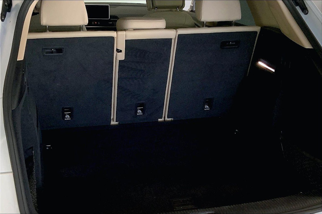 Thumbnail: 2020 Audi Q5 - 19