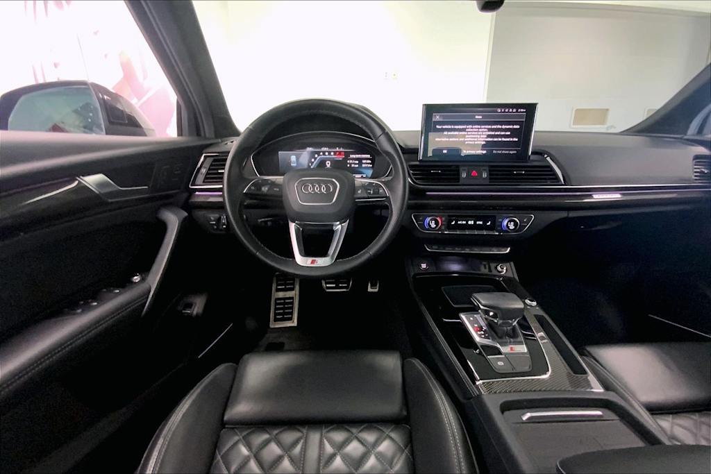 Thumbnail: 2023 Audi SQ5 - 13