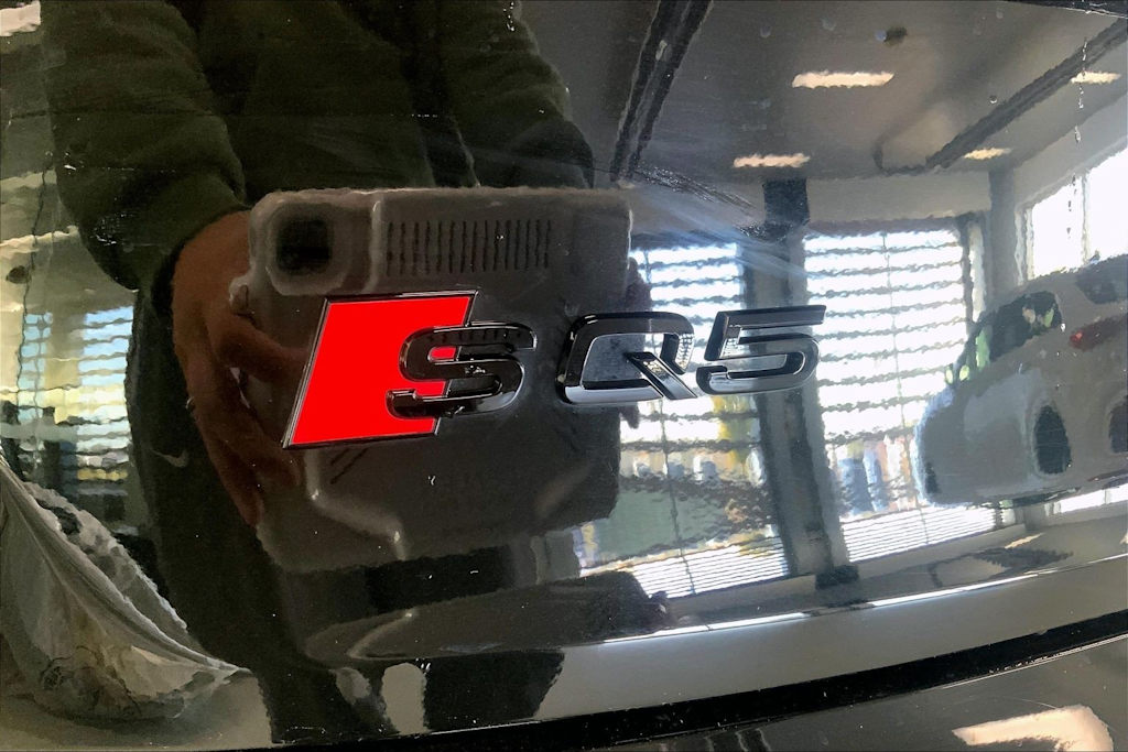 Thumbnail: 2024 Audi SQ5 - 13