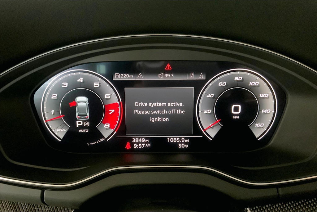 Thumbnail: 2024 Audi SQ5 - 15