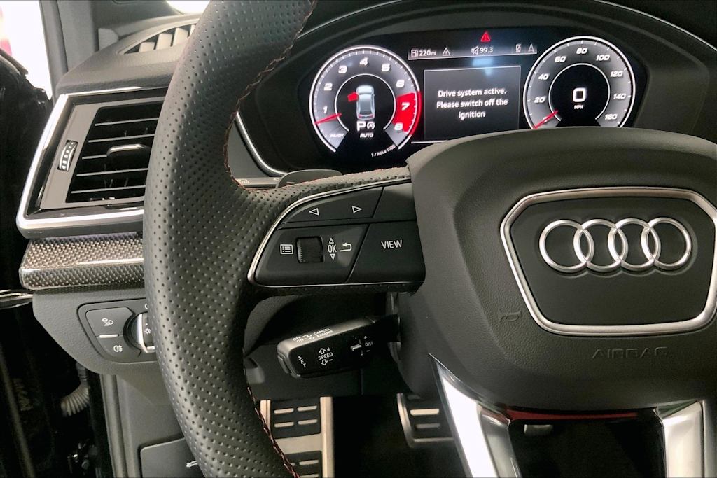 Thumbnail: 2024 Audi SQ5 - 22