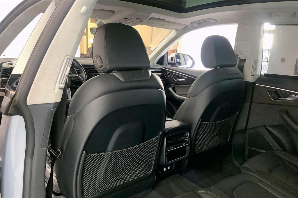 Thumbnail: 2019 Audi Q8 - 12