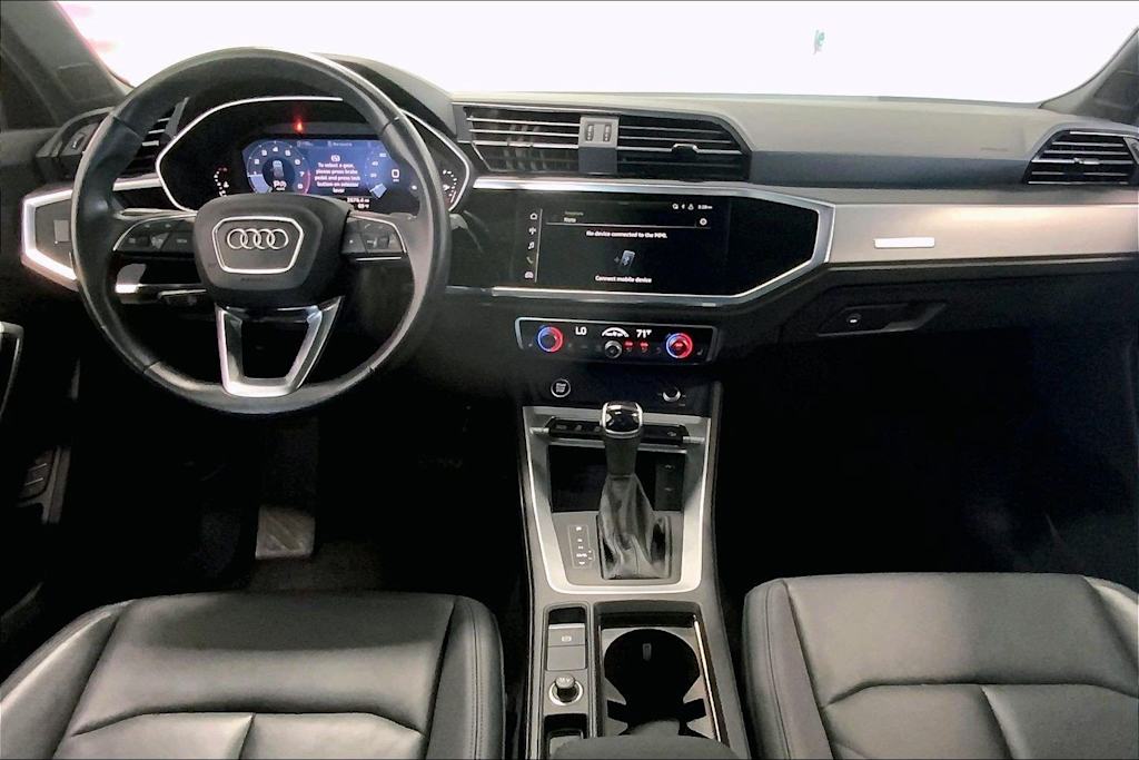 Thumbnail: 2023 Audi Q3 - 8