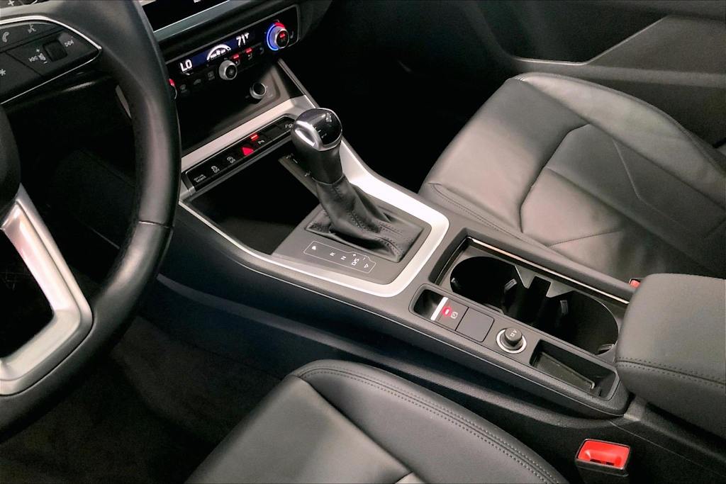 Thumbnail: 2023 Audi Q3 - 15