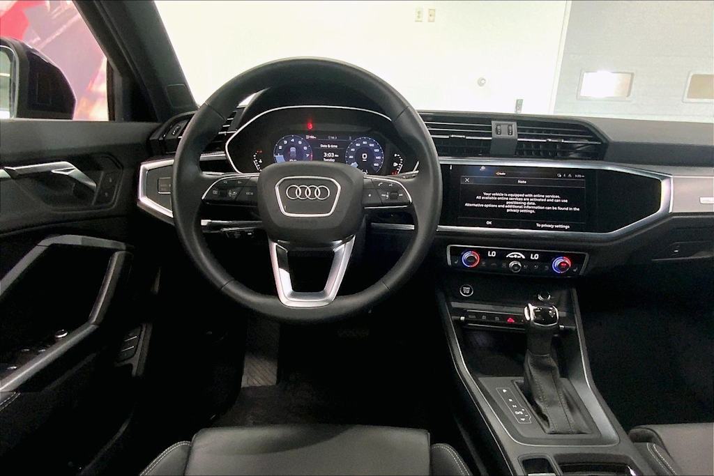 Thumbnail: 2025 Audi Q3 - 13