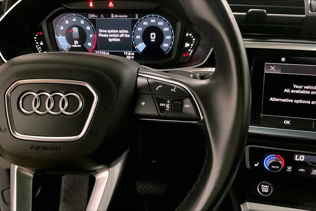 Thumbnail: 2024 Audi Q3 - 23