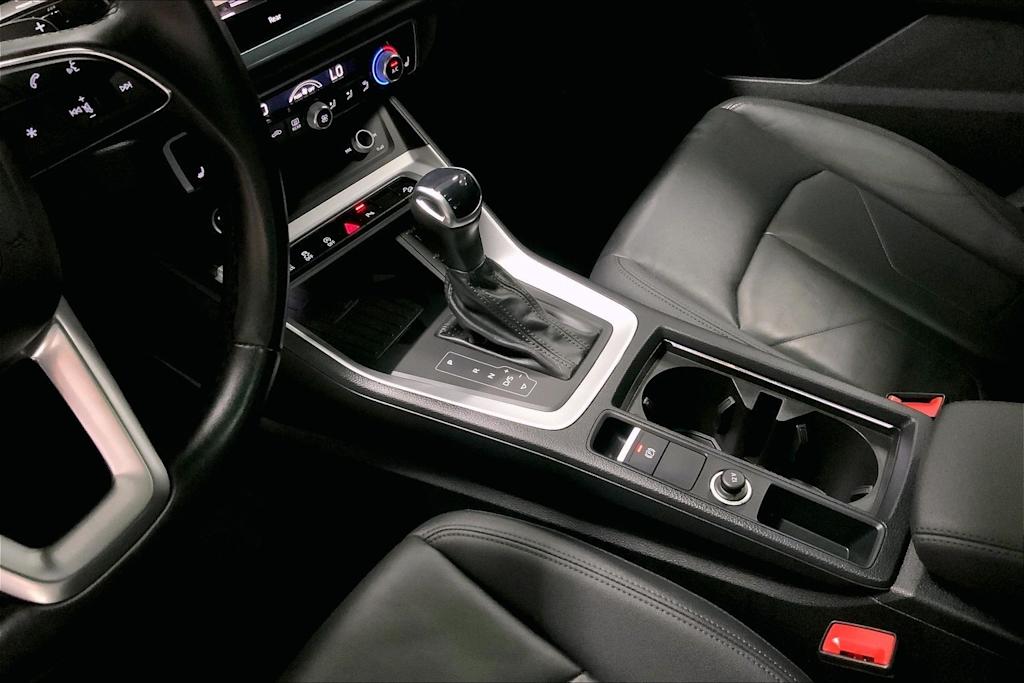 Thumbnail: 2024 Audi Q3 - 15