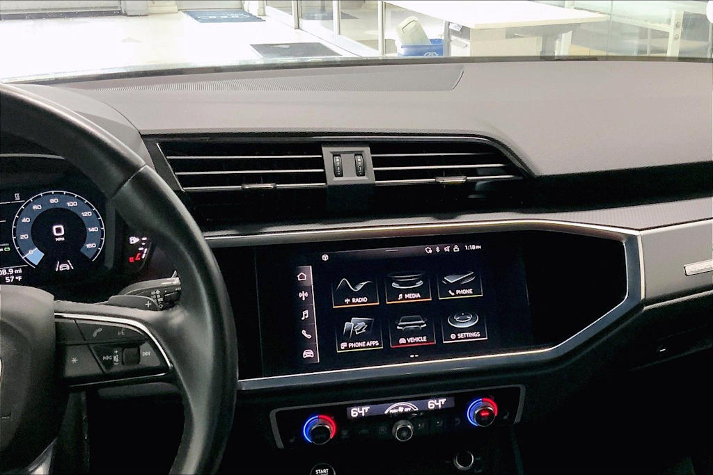 Thumbnail: 2022 Audi Q3 - 15