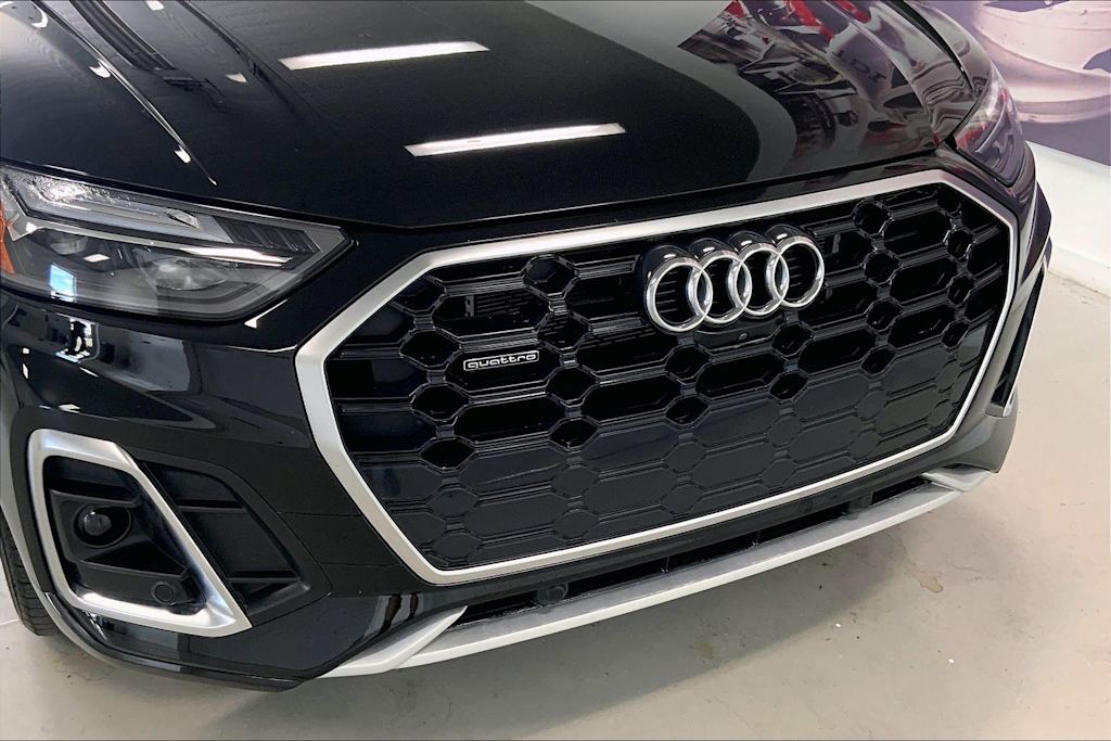 Thumbnail: 2025 Audi Q5 - 7