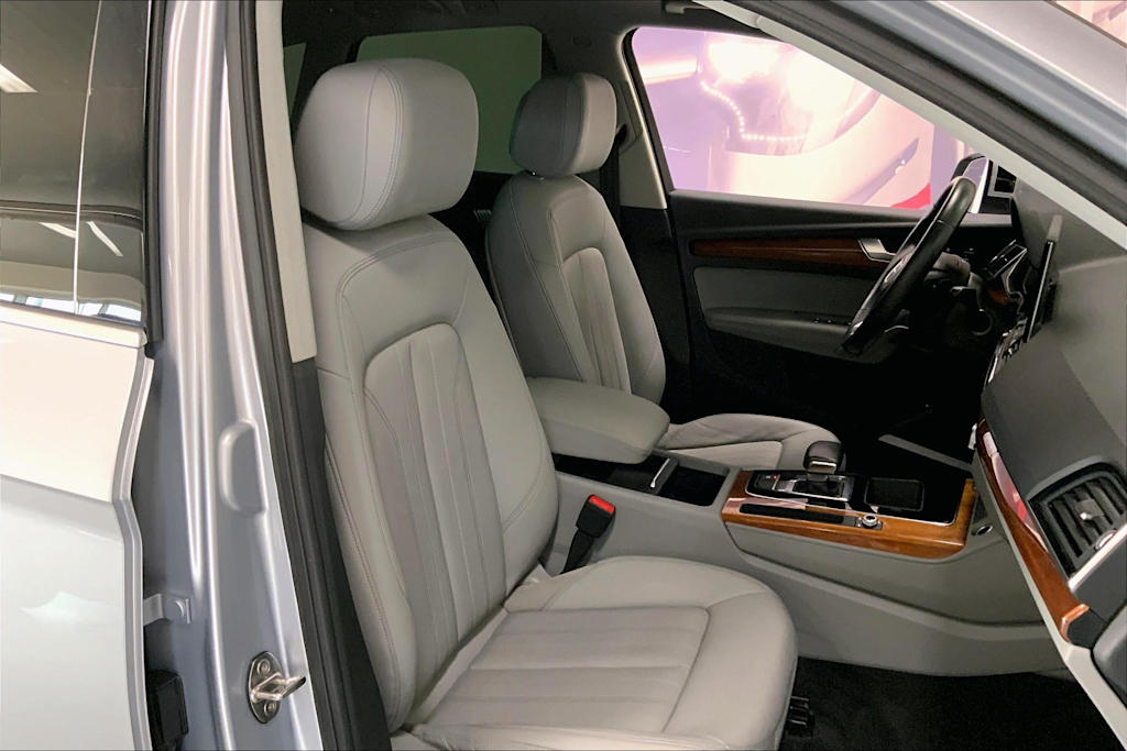 2022 Audi Q5 Premium Plus 12