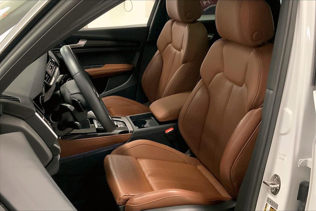 Thumbnail: 2023 Audi Q5 - 9