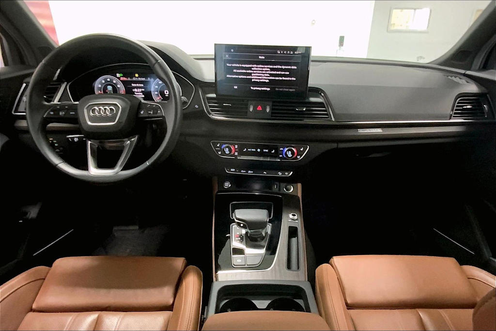 Thumbnail: 2023 Audi Q5 - 8