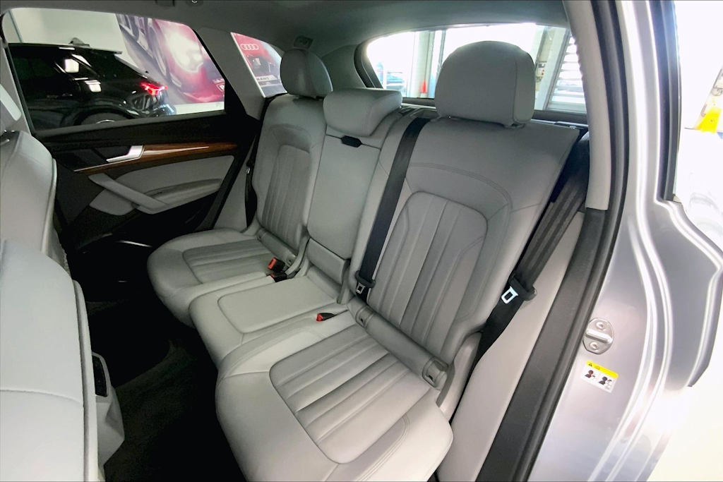 Thumbnail: 2022 Audi Q5 - 27