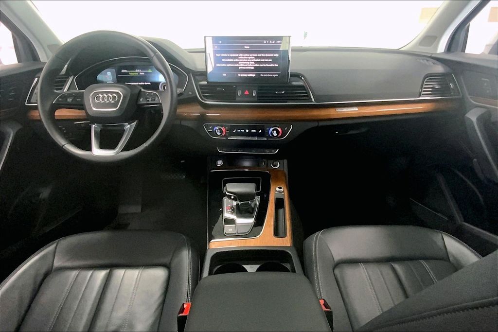 Thumbnail: 2023 Audi Q5 - 9