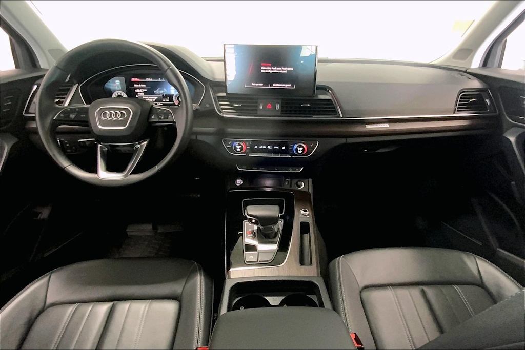 Thumbnail: 2023 Audi Q5 - 8