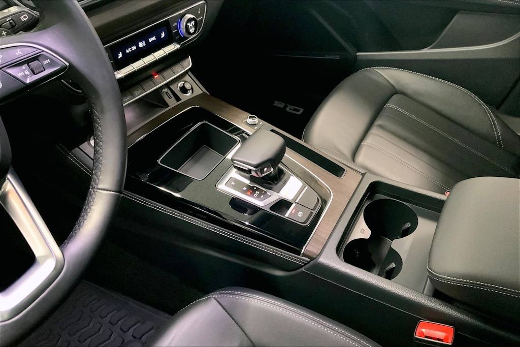 Thumbnail: 2023 Audi Q5 - 15