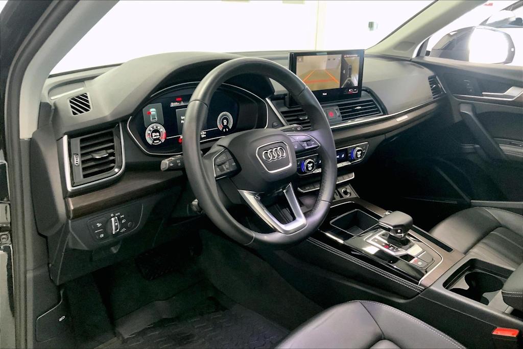 Thumbnail: 2023 Audi Q5 - 2