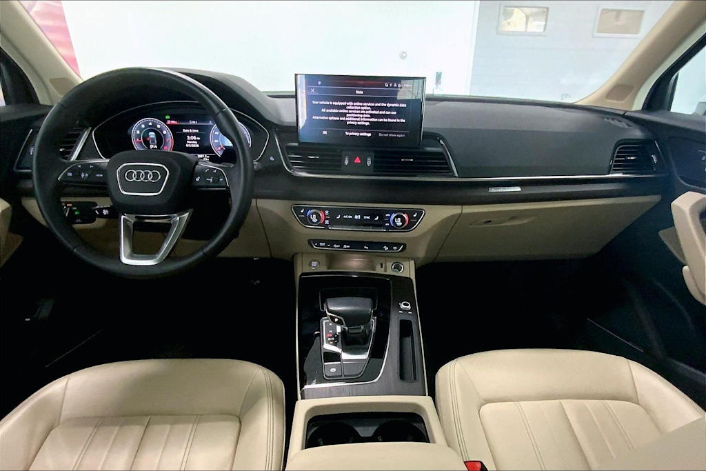 Thumbnail: 2023 Audi Q5 - 8