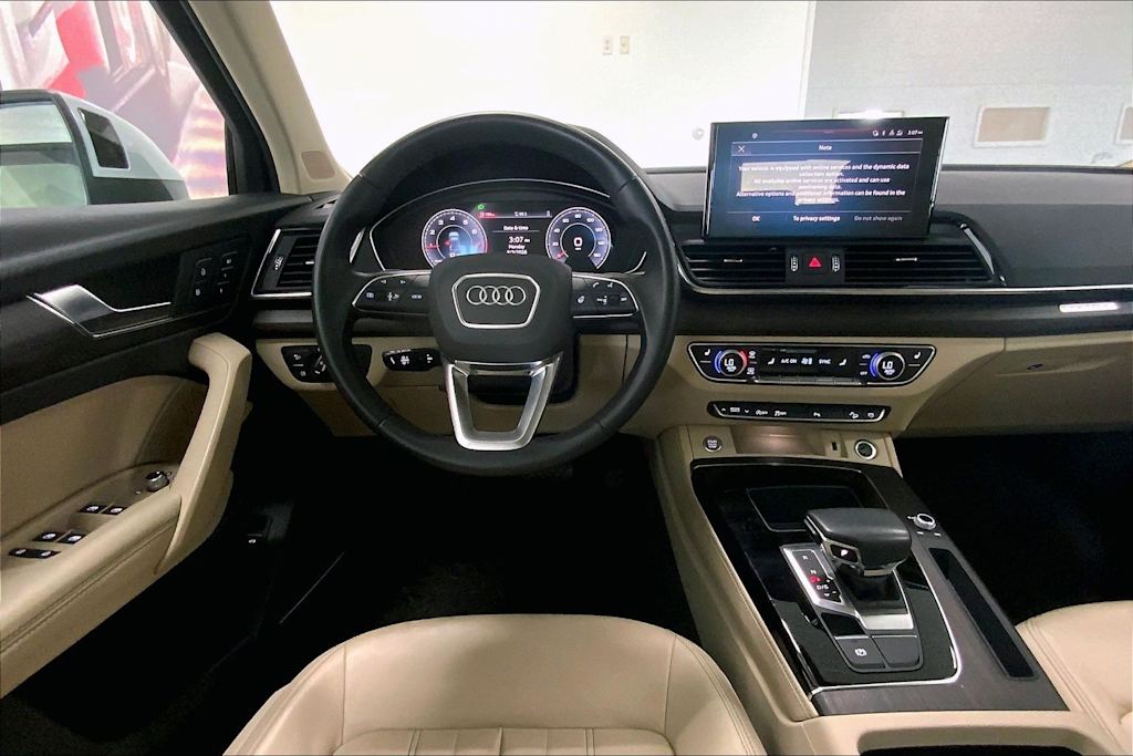 Thumbnail: 2023 Audi Q5 - 12