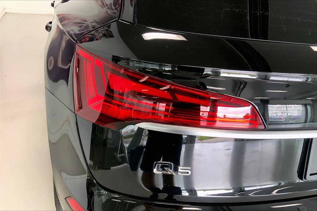Thumbnail: 2023 Audi Q5 - 29