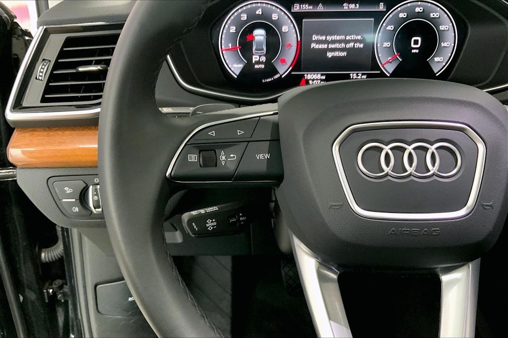 Thumbnail: 2023 Audi Q5 - 22